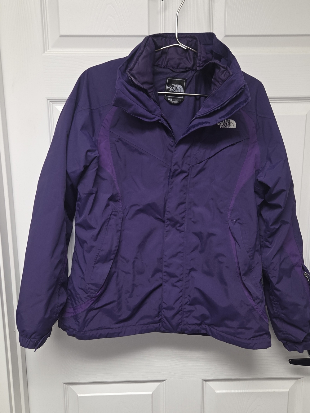 The North Face Women's Deep Purple Ski Jacket - Women's Size Large
